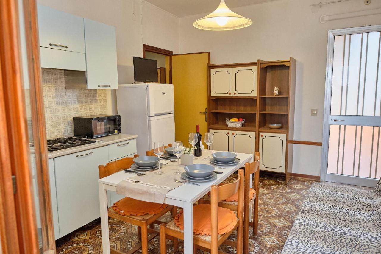 Peaceful Flat With Direct Beach Access Beahost Rosolina Mare Buitenkant foto