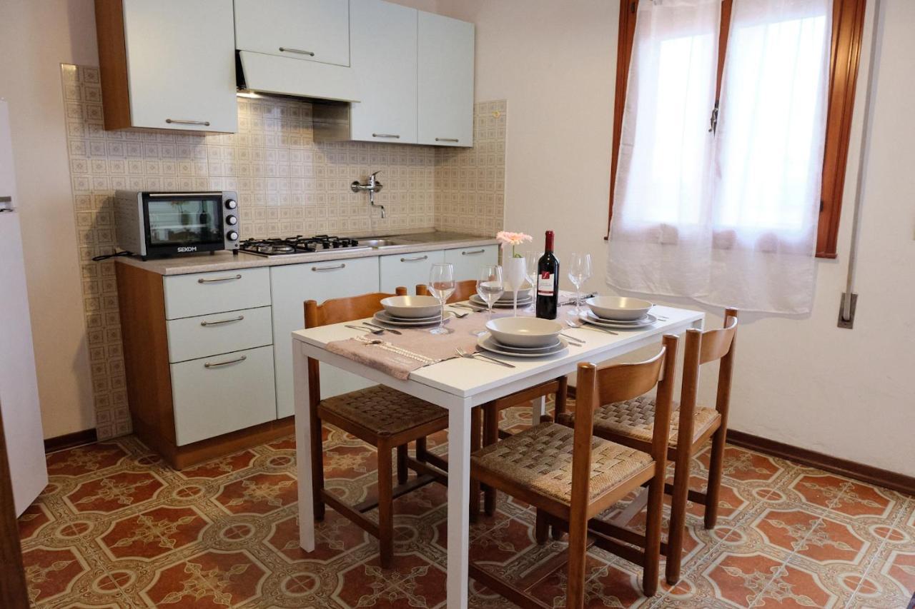 Peaceful Flat With Direct Beach Access Beahost Rosolina Mare Buitenkant foto